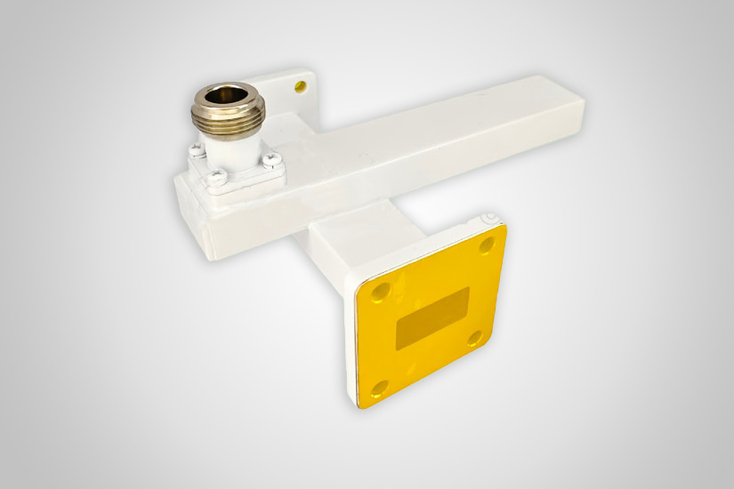 Single Directional Crossguide Coupler